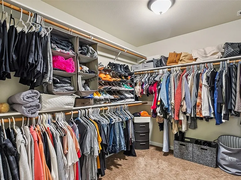 4117 Jude Ct NE — Photo 15