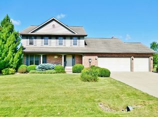 3925 S Wheatfield Way, Mapleton, IL 61547