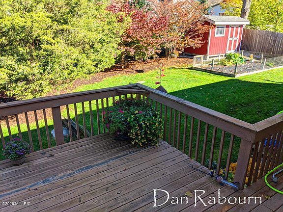 4th image of 851 Culpepper Dr SE