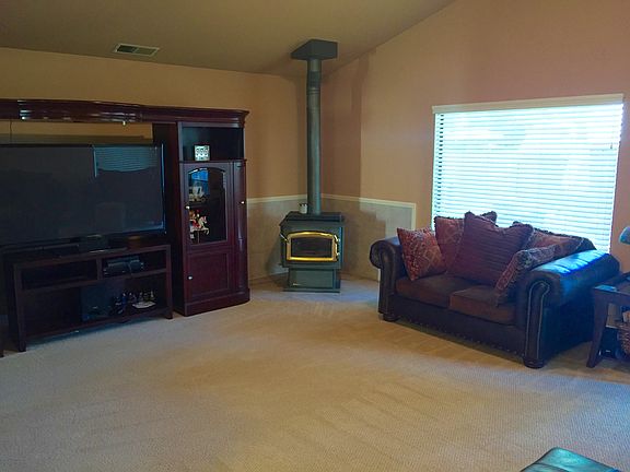 4th image of 6158 Camphor Ct
