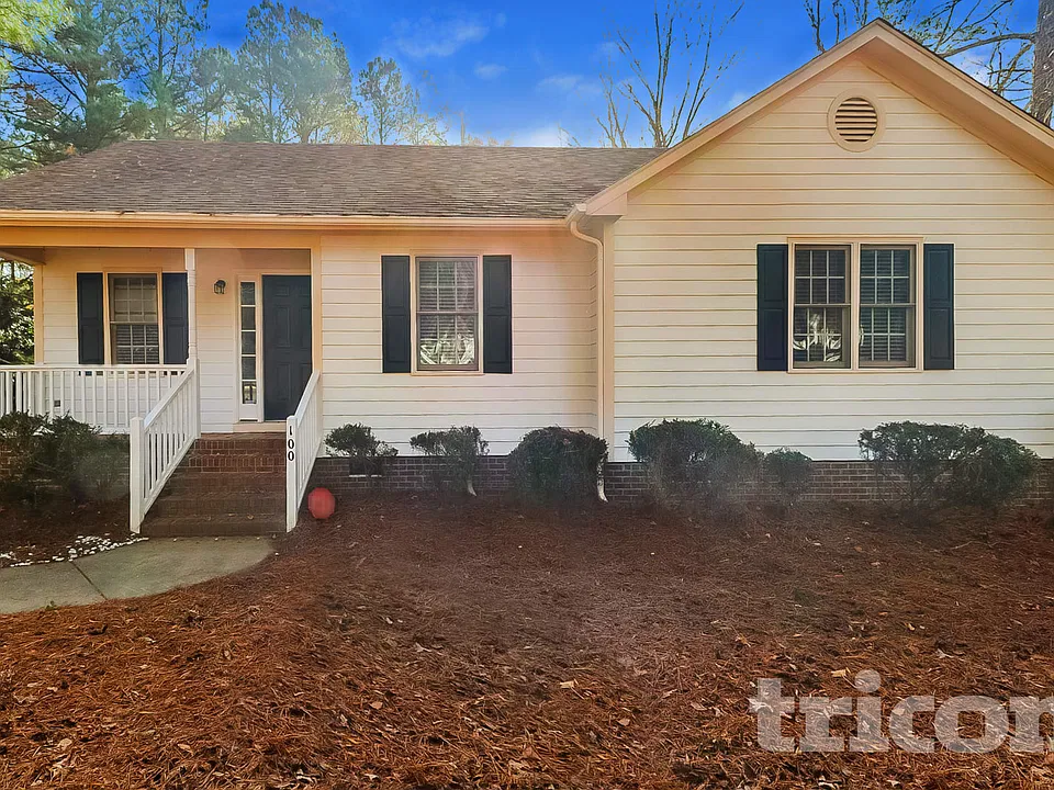 100 Evan Ct