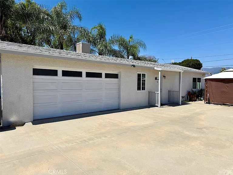 18421 E Cypress St — Photo 1