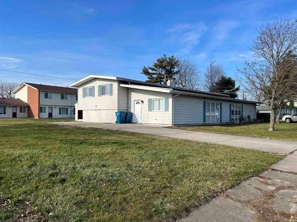 3404 Westover St, Peru, IN 46970