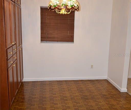 5th image of 7803 N Saulray St