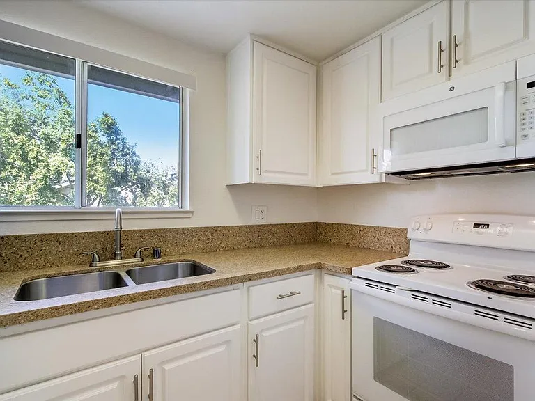 Copperwood — Photo 18