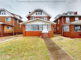 2958 3rd Ave, Huntington, WV 25702