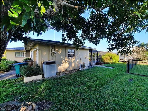 4th image of 161 SW 54th St