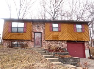 1812 Mississippi St, Jefferson City, MO 65101