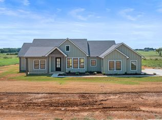 1080 Dixie Estates Way, Whitesboro, TX 76273