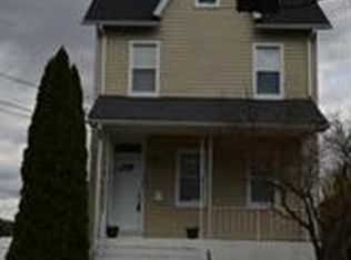 743 Front St, Hellertown, PA 18055