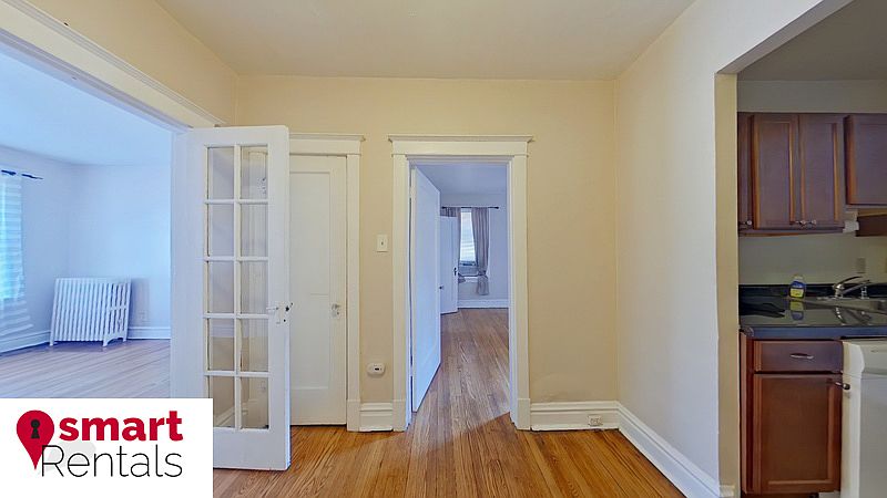 1st image of 6326 Oakland Ave APT 2E