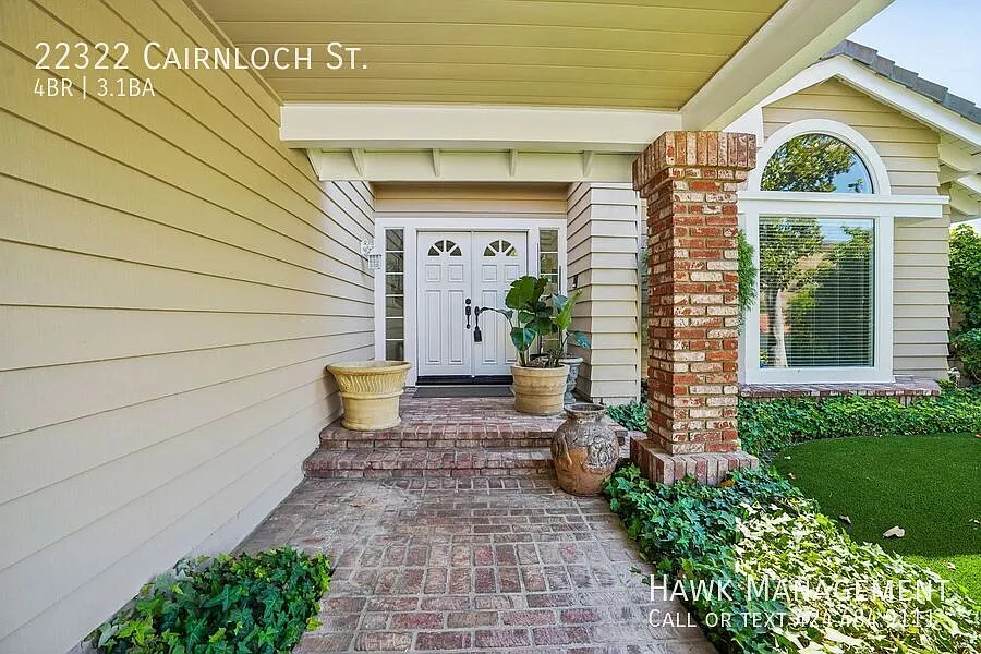 Stunning Mulholland Heights Home with Pool in Calabasas — Photo 4