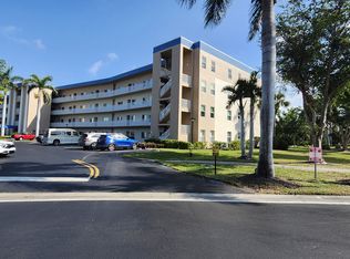 14831 Park Lake Dr APT 207, Fort Myers, FL 33919
