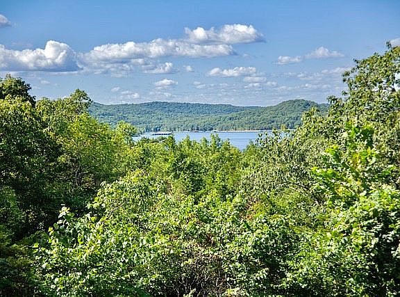 Back deck lake view 