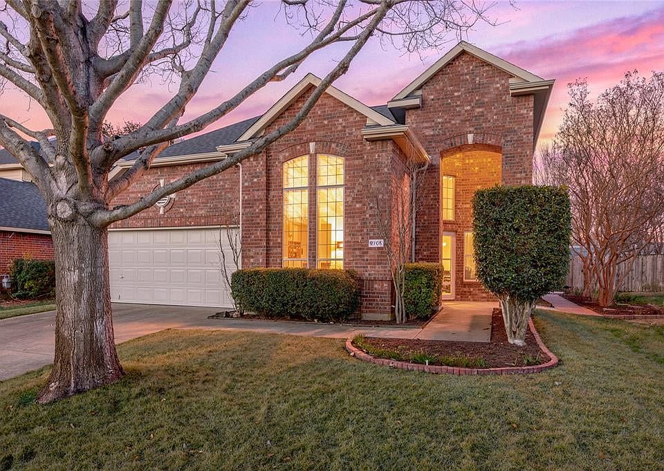 1st image of 2705 Magnolia Ln
