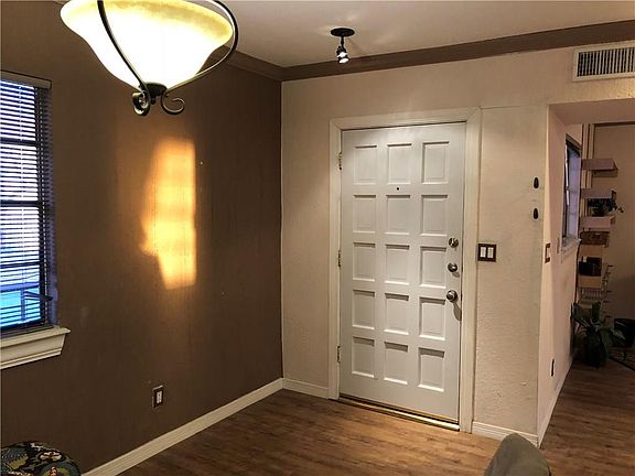 3rd image of 425 Irondale Dr APT I