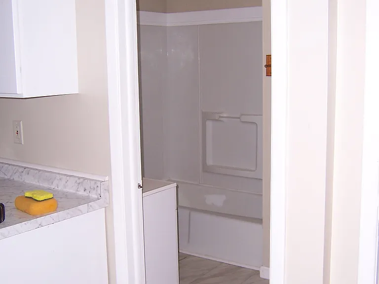 46 Lafayette Ave #1 — Photo 18