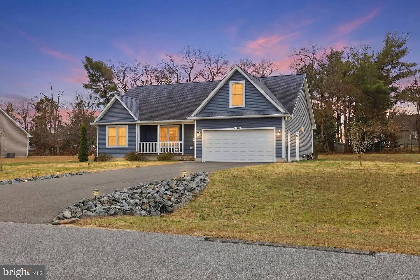 9906 Southpointe Xing photo 1