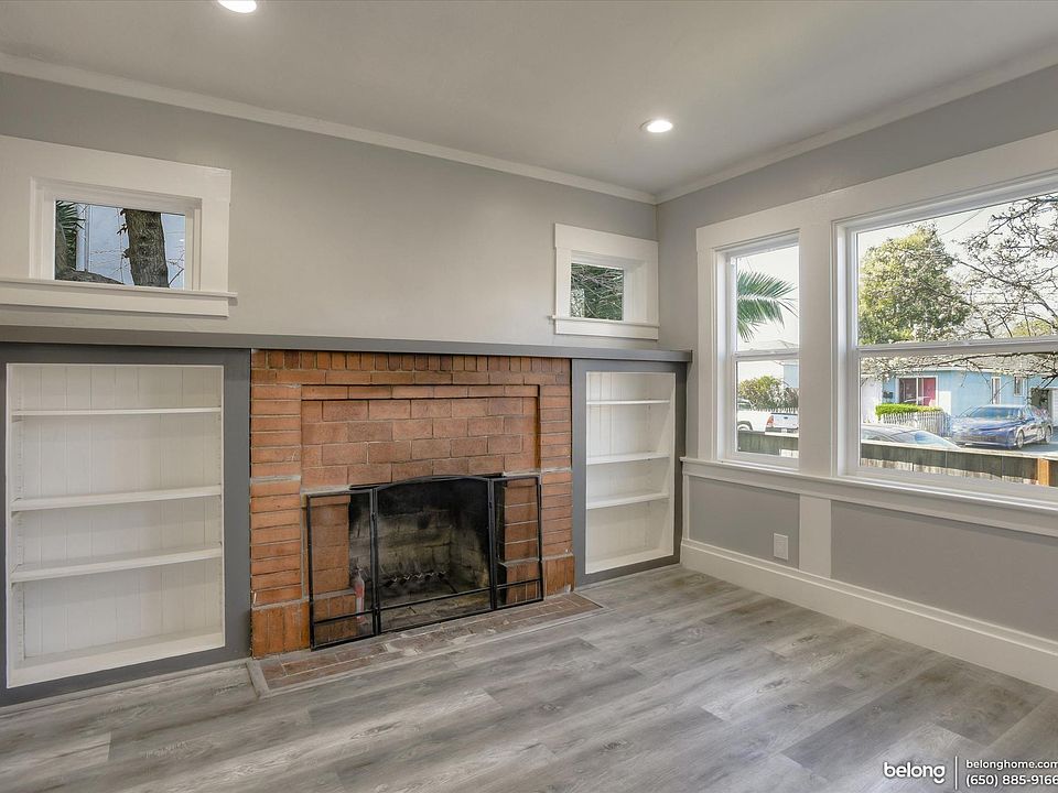 1st image of 49 Oak Ave #1
