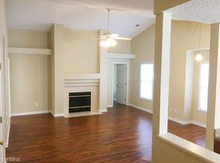 8611 Morgan Run Ct, Charlotte, NC 28216