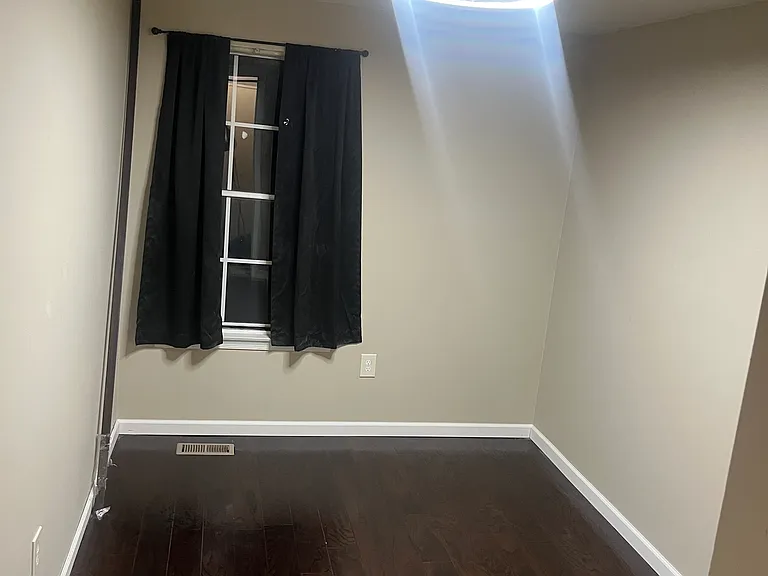 bedroom3