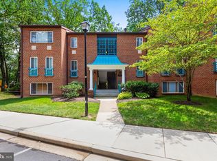 11815 Breton Ct APT 12B, Reston, VA 20191