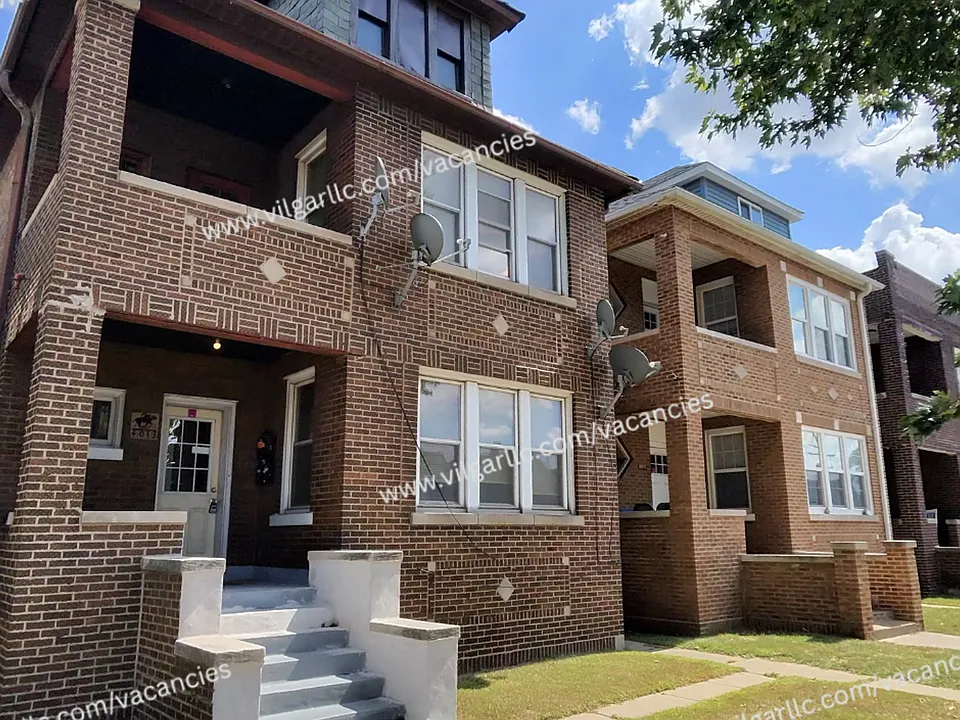 4013 Pulaski St