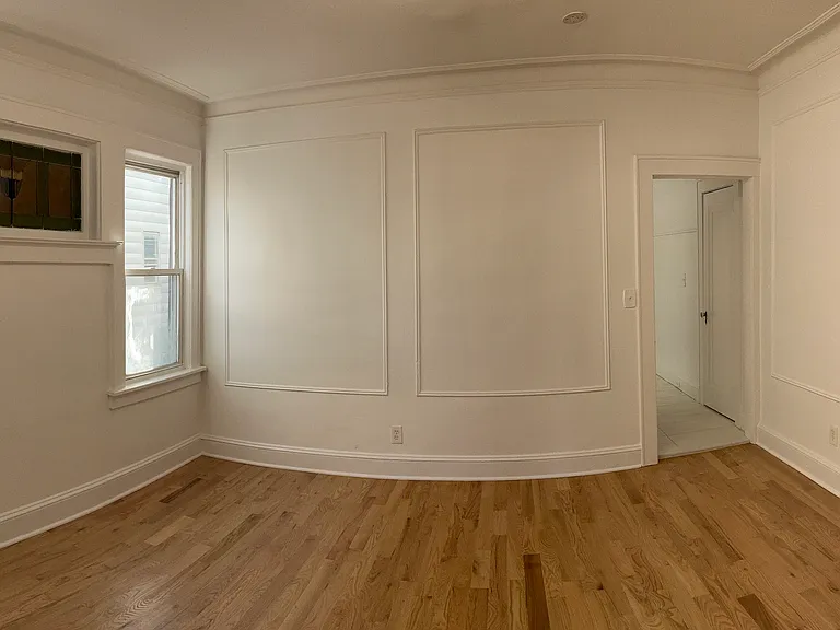 319 Vermont Ave — Photo 15