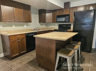 47335 Brewster Pl #B, Chilliwack, BC V2R 5Z9