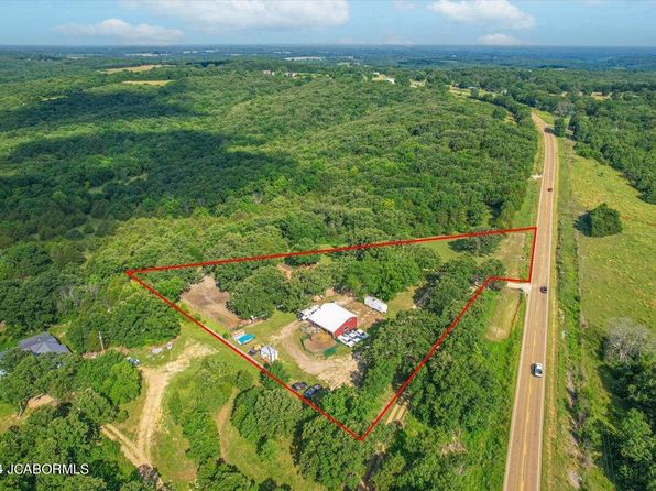 1489 Highway 17, Iberia, MO 65486