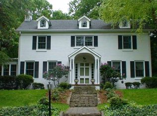 1728 Buena Vista Rd, Winston Salem, NC 27104