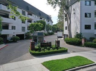 631 Wilcox Ave APT 2E, Los Angeles, CA 90004