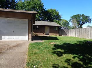 773 64th St APT A, Springfield, OR 97478