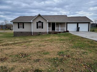2302 Riverside Dr, Maryville, TN 37804