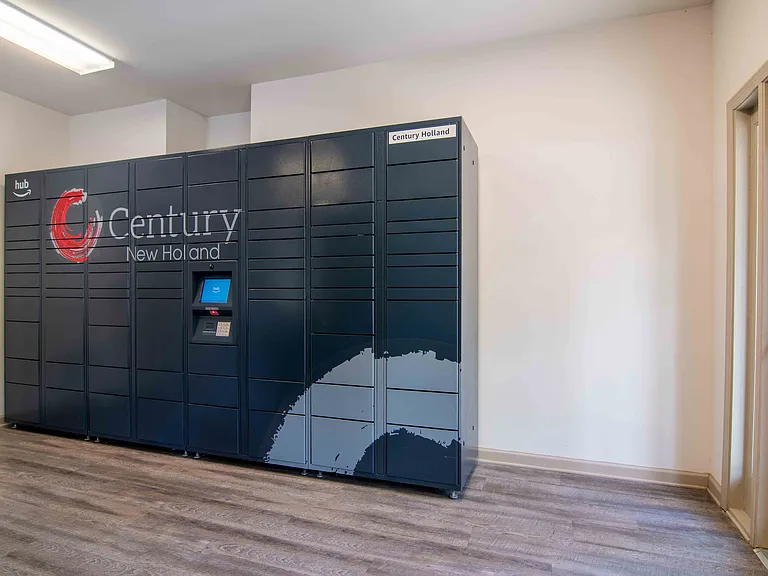 Century New Holland — Photo 39
