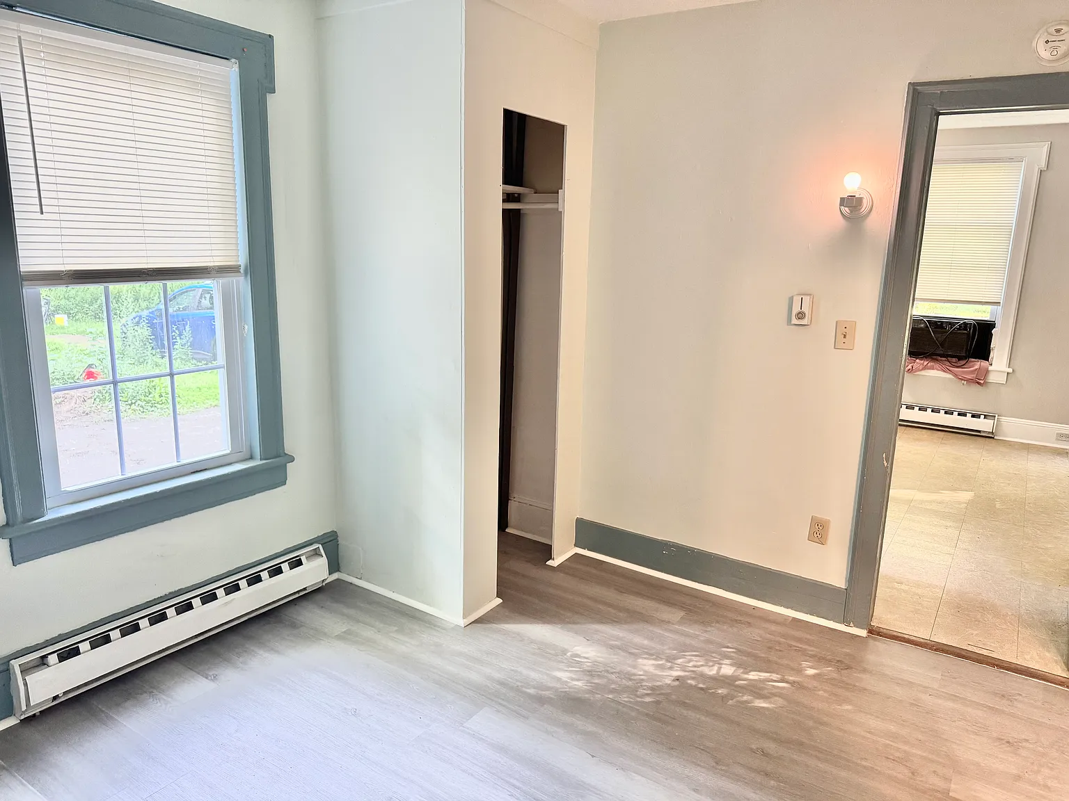 1 bed, 850 sqft, $1,650 — Photo 4