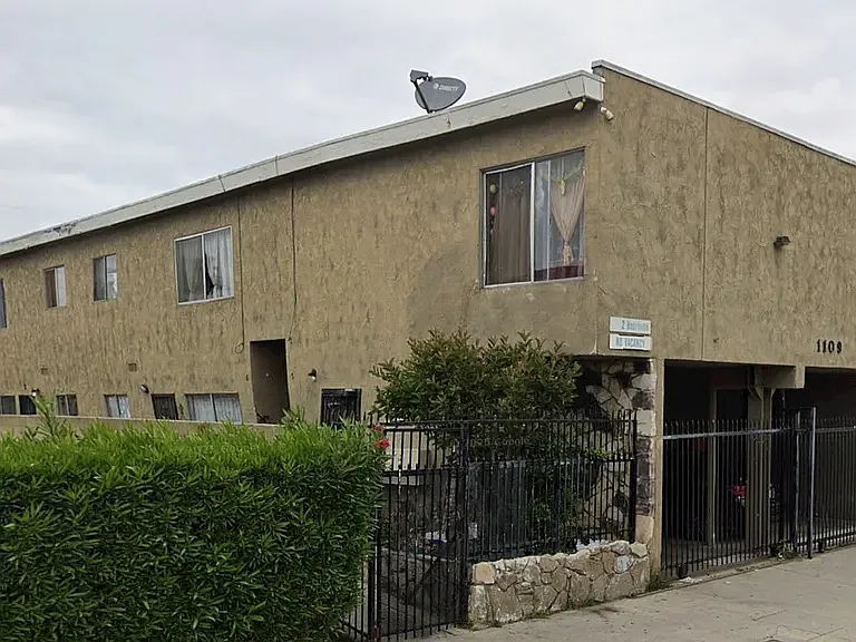 Building Photo - 1109 N Wilmington Blvd #8