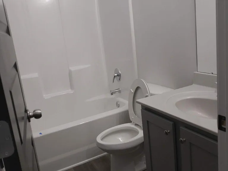 648 Omnia Ct — Photo 10