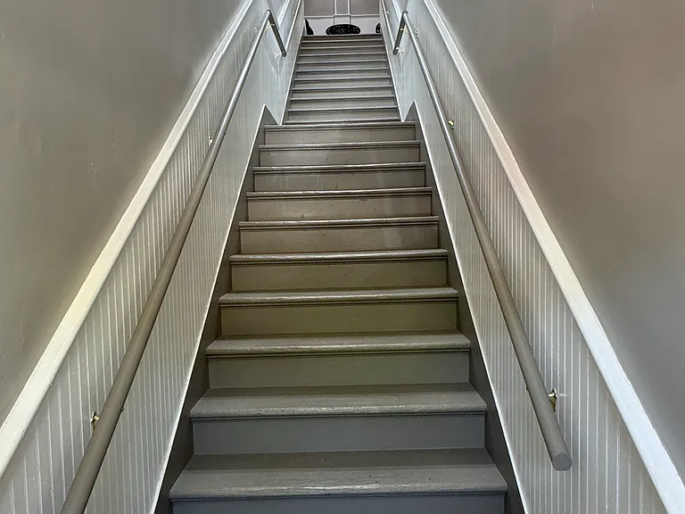 215 N Main St #B — Photo 30
