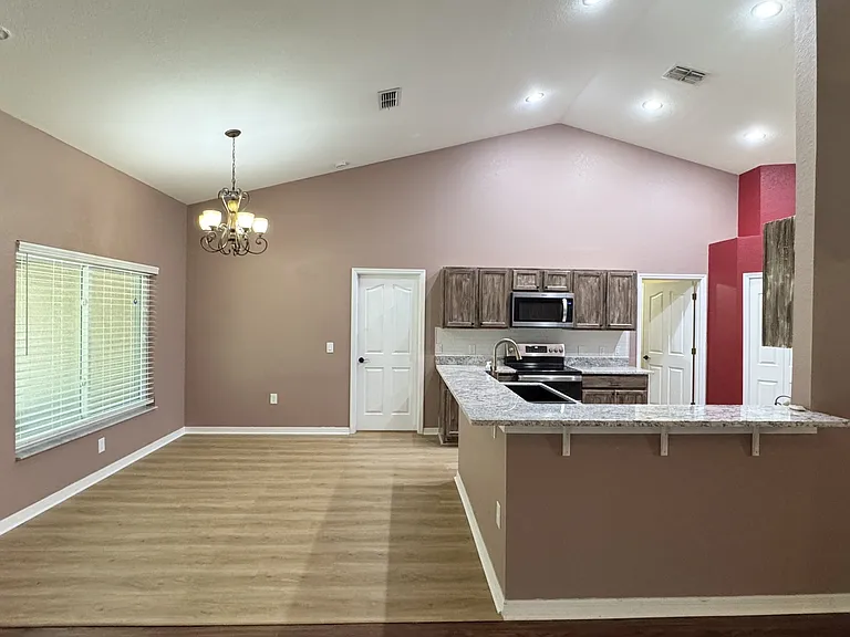 10 Bellis Ct — Photo 8