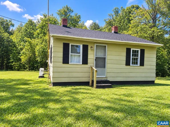 728 Nannie Burton Rd, Louisa, VA 23093