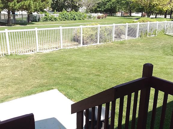 2nd image of 196 E Spyglass Ct