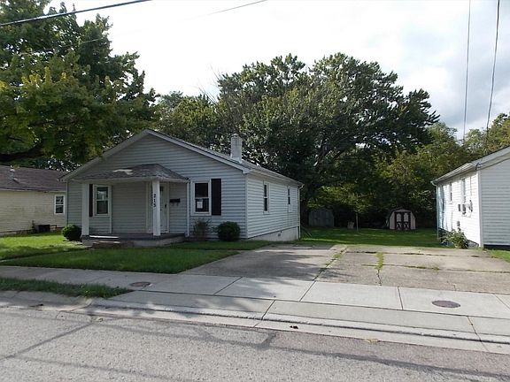 3rd image of 215 King Ave