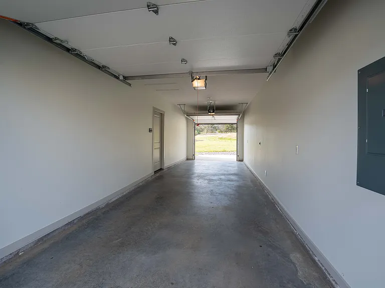 Owen Silos — Photo 157