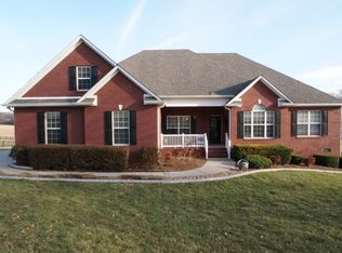 3024 Viewpointe Way, Columbia, TN 38401