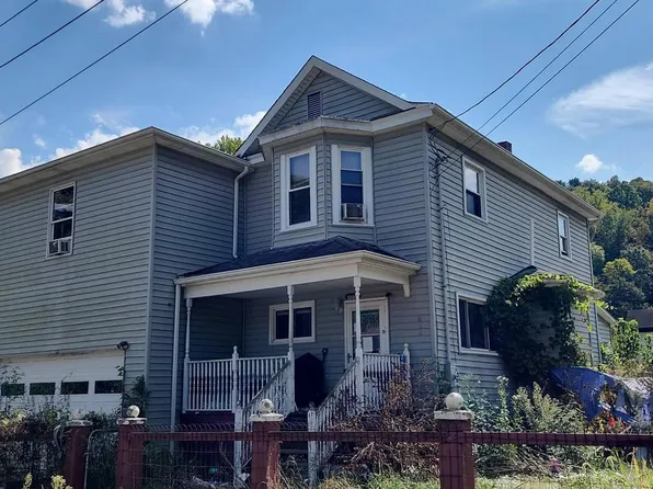 52090 Center St, Barton, OH 43905