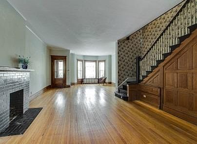 4th image of 5626 S Blackstone Ave
