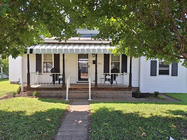 703 5th St, Saint Marys, WV 26170