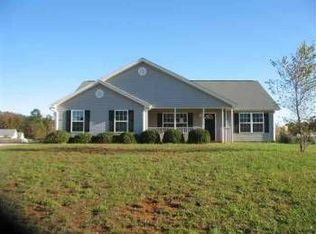382 Shadowfield Acres Dr, Duncan, SC 29334