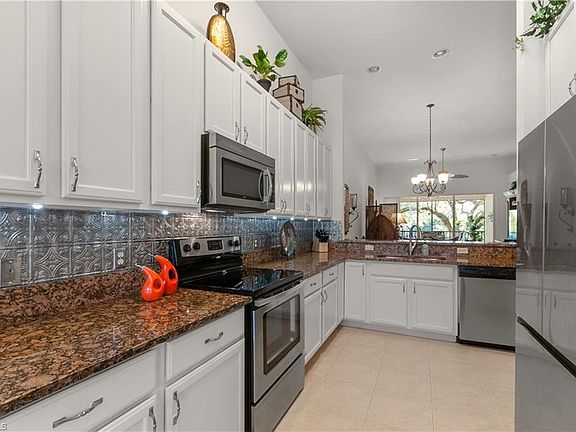 4th image of 11091 Corsia Trieste Way APT 202